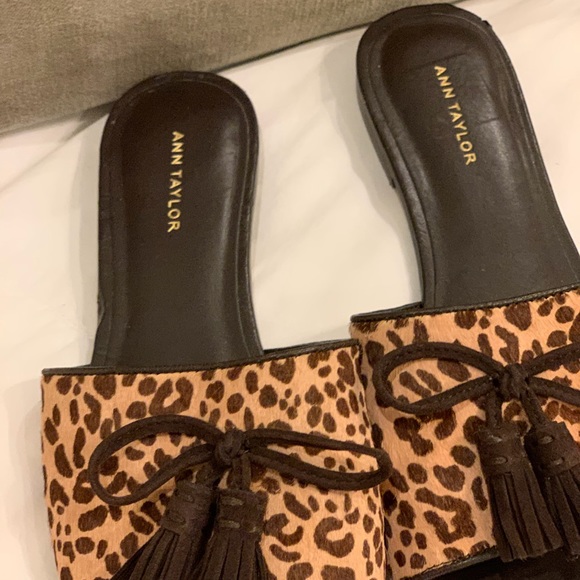 Ann Taylor Nadia Haircalf Tassel Slides - Picture 4 of 8